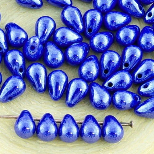 40pcs bleu foncé de l'éclat d'une larme petite de verre tchèque perles de 4 mm x 6 mm sku-35032