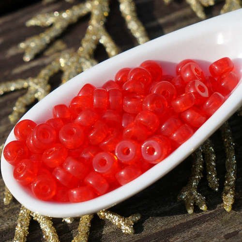 Petit rouge rouleau de perles tchèque anneau de en verre poney de de crow en intercalaires en 4mm x  sku-17391