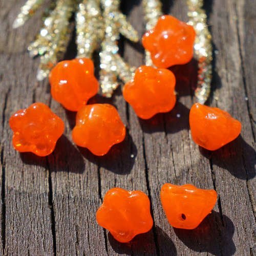 Opaque orange tchèque bouton de perles de fleur d'oranger en des de de verre en de 7mm x 5mm 20pc sku-16728