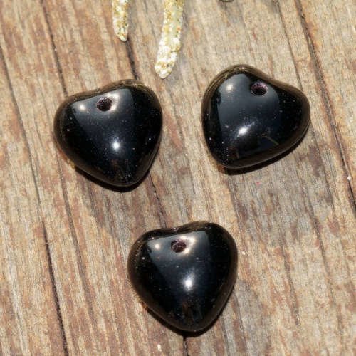 Noirs opaques cœur des perles de verre coeur noires valentine de saint-valentin de tchèque de bohême sku-17019