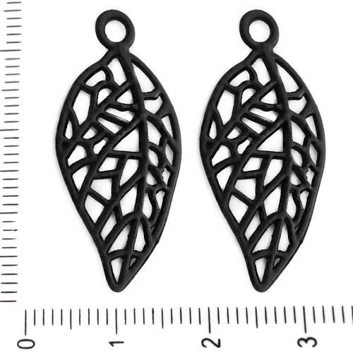 4pcs mat noir de jais de feuilles creuses en filigrane focal pendentifs charms tchèque métal conclus sku-39526