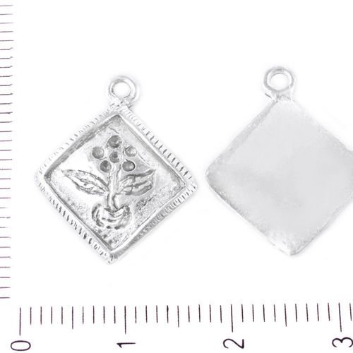 2pcs argent antique fleur ton image losange pendentifs charms tchèque métal conclusions 19.5 mm x 16 sku-39478