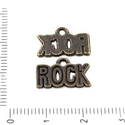 4pcs bronze antique tonalité rock message de lettres pendentifs charms tchèque métal conclusions 10m sku-39292