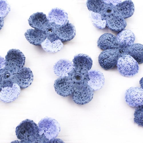 10pcs deux nuances de bleu au crochet tricoté à plat applique de fleur patch à coudre sur la broche  sku-40379