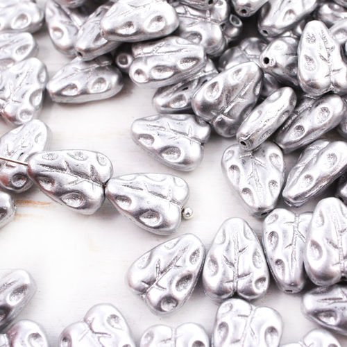 16pcs mat métallisé aluminium argent plat de feuilles sculptées tchèque perles de verre 12mm x 7mm sku-41513
