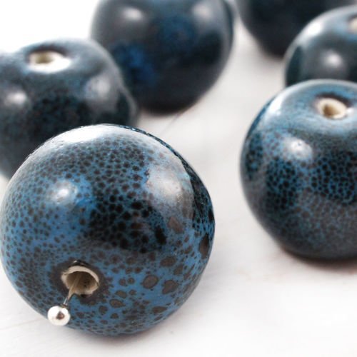 2pcs bleu brun grand rond rondelle bobo céramique de porcelaine émail perles 14 mm - 16mm x 18mm - 2 sku-42146