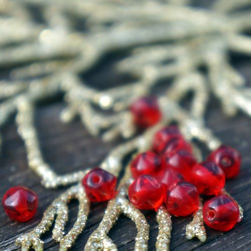 Clair rouge verre tchèque bicone perles à facettes rouges pyramide des de spacer bead de perle 6mm 2 sku-17394