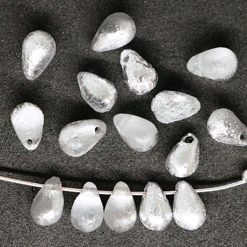 40pcs cristal métallique-labrador argent de la moitié de lept verre tchèque petite larme de perles d sku-95600