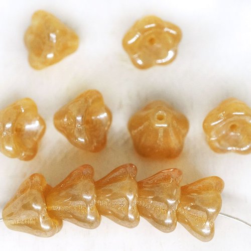 16pcs opale cristal brun beige lustre bell perles de bouchons de fleur en verre tchèque 6mm x 8mm sku-248793