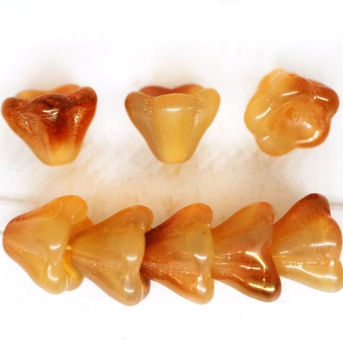 16pcs opaque opal beige marron plat de la moitié de l'or l'éclat de bell perles de bouchons de fleur sku-248800