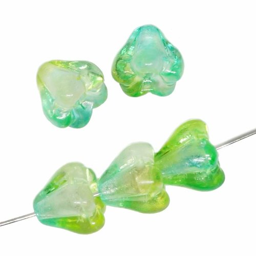 30 pièces cristal alaska vert cloche bébé petites casquettes bohème fleur perles tchèque verre 6mm x sku-614782