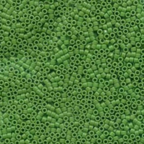 5g perles de rocaille miyuki japonaises en verre delica vert pois opaque 11/0 db724 cylindre rond 1. sku-687079