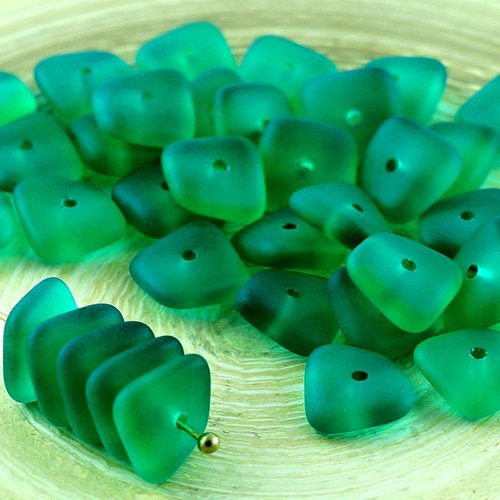 20pcs mat cristal vert émeraude givré plat agité carré puce rondelle de verre tchèque perles mer sty sku-30675