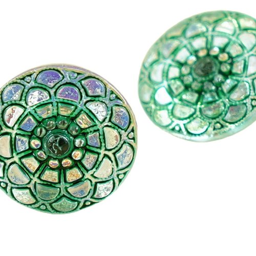 1pc cristal vert ab fleur de collines rondes à la main le verre tchèque bouton taille 8 18mm sku-37705