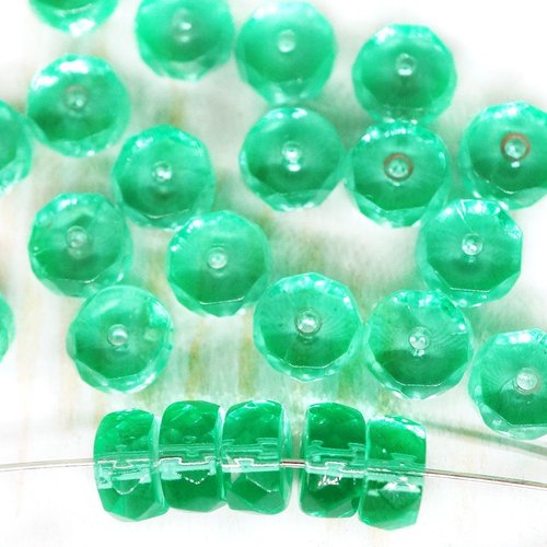 60pcs cristal vert émeraude plat monnaie rond de feu poli facettes disque rondelle perles verre tchè sku-43290