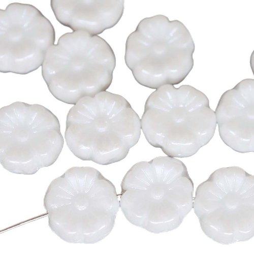 20pcs opaque blanc albâtre lustre plat pièce rond de fleurs verre tchèque l'anémone fleur soleil foc sku-43232