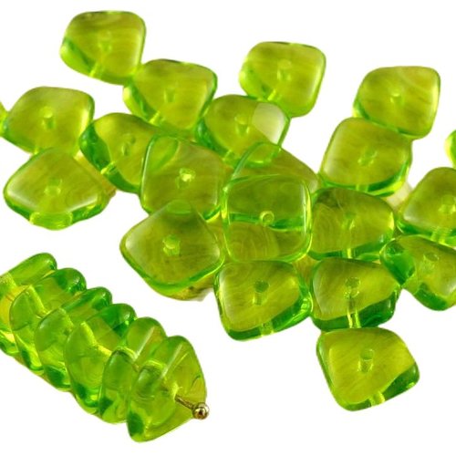 20pcs cristal d'olivine plates vert agité carré puce rondelle de verre tchèque perles 10mm x 4mm sku-30682