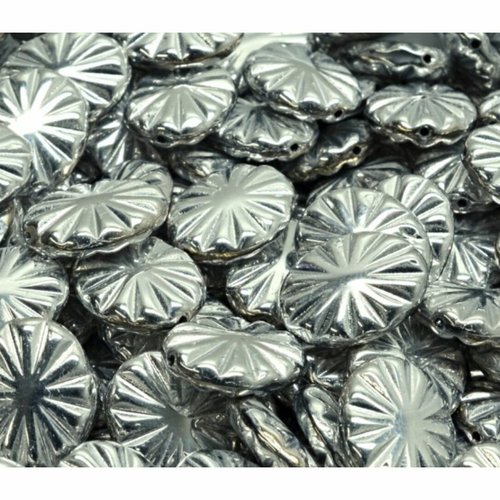 12pcs opaque silver flat flower boules ovales sculptées de verre tchèque 12mm x 14mm sku-942105