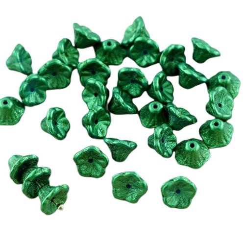 40pcs or briller vert verre tchèque bell fleur de perle bouchons 7mm x 5mm sku-28892