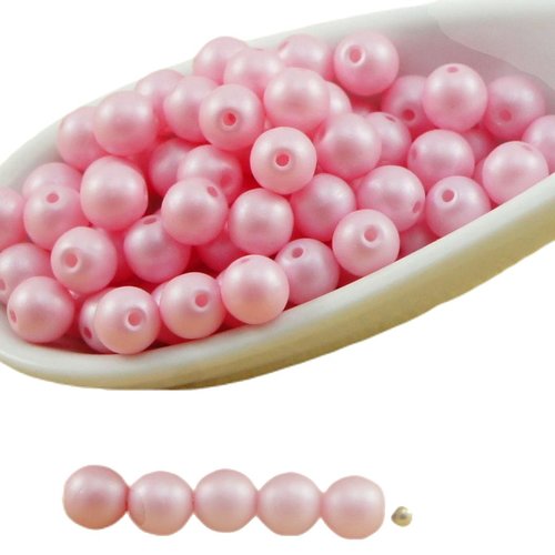100pcs nacré pastel valentine en coton rose bonbon rond druk verre tchèque pressé perles de petite e sku-31795
