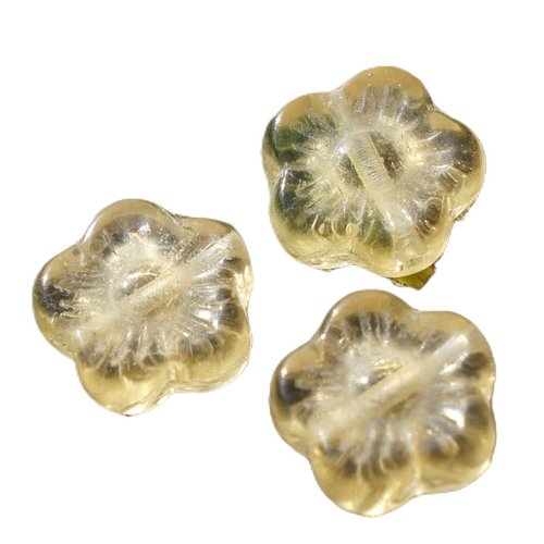 Jaune verre tchèque plat fleur de perles bohème 10mm 18pcs sku-16673