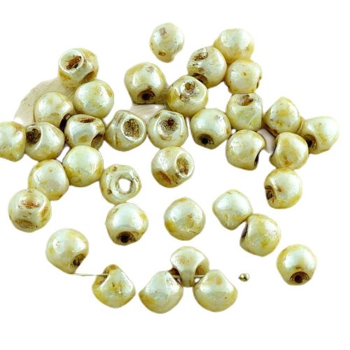 30pcs blanc picasso miel champignons bouton de verre tchèque perles 6mm x 5mm sku-30330