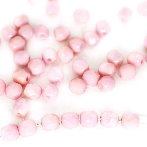 36pcs blanc opale valentine rose lustre rond à facettes feu poli petite entretoise tchèque perles de sku-42978