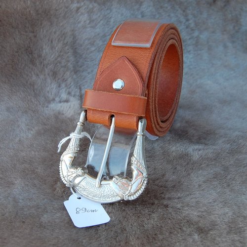 Ceinture en croupon de vache en 40 mm-tour de taille entre 85 et 90 cm