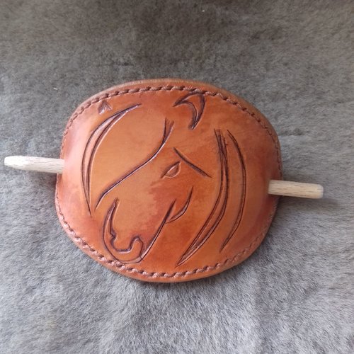 Barrette à cheveux en cuir cheval - l'élan sauvage