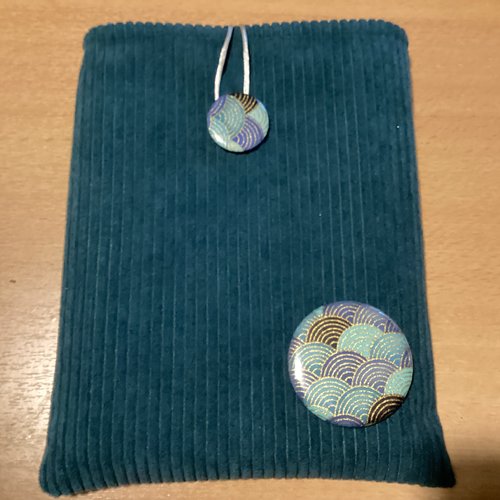 Pochette à livre en velours côtelé réversible