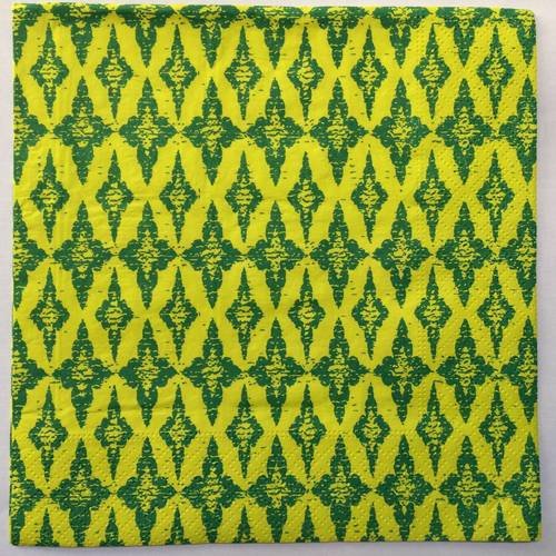 Serviette en papier motif géométriques moucharabieh vert et jaune ou azulejos 