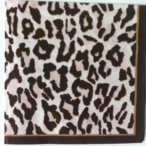 Serviette en papier motif fourrure de léopard sur fond beige avec bordure marron 