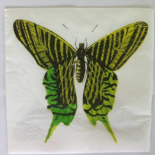 Serviette en papier motif grand papillon jaune et vert sur fond blanc 