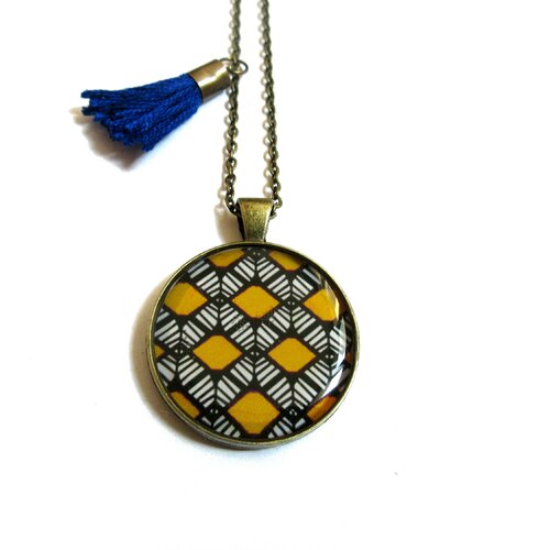 Collier motif ethnique jaune collier  graphiques moutarde pompon bleu,