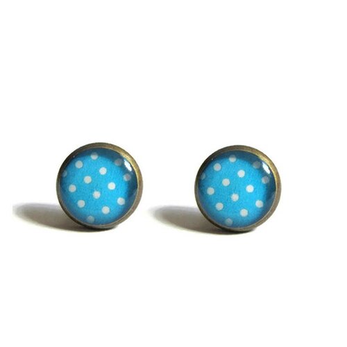 Boucles d'oreilles pois bleu ciel et blanc, puces d'oreilles pois bleus blancs, blanc, rétro, vintage, cabochon