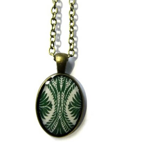 Collier oval motif ethnique feuilles vertes, collier hippie, motif vert, sautoir vert, aztec,minimaliste, simple, cabochon