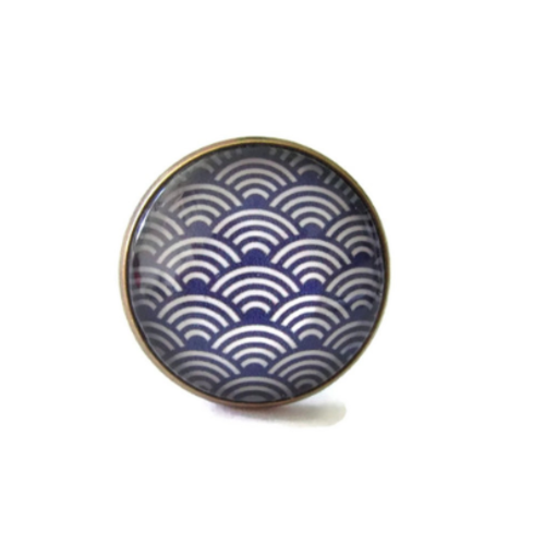 Bbague motif japonais, vagues bleues et blanches, vague japonaises