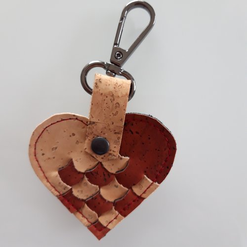 Porte-clés coeur tressé en liège beige et roux  modèle ar'lequine