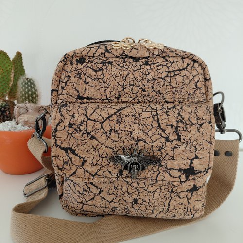 Sac à main à bandoulière règlable, en liège beige et noir, modèle shiloh