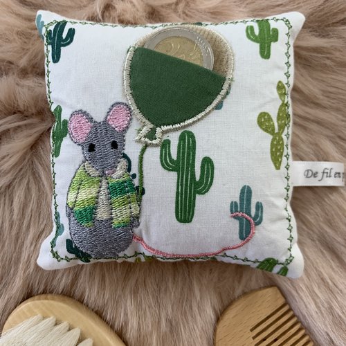 Coussin dent de lait