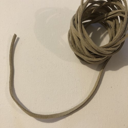 Cordon en suédine aspect daim beige