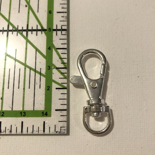 Porte-clé en métal argenté