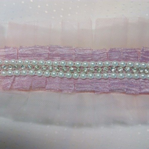 Bracelet manchette tulle organza chaîne strass et demi perle.