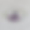Bracelet perle de verre lilas vernis et strass cristal.
