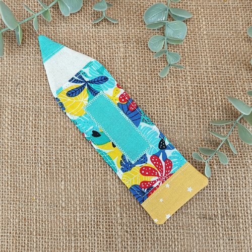 Marque pages crayon personnalisable - modèle tropical