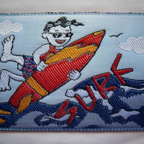 Applique surf patch écusson sport humour pour customisation textile 7.5 cm x 5 cm
