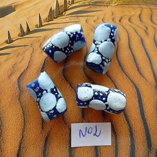 4 perles krobo africaines ethniques verre recyclé bleu, 17 à 19 mm