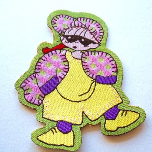 Applique garçon masqué patch 10 cm contour vert olive