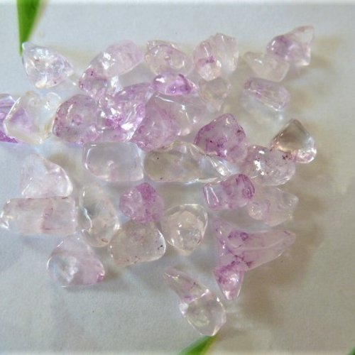 36 perles chips améthyste 5 à 11 mm quartz violine