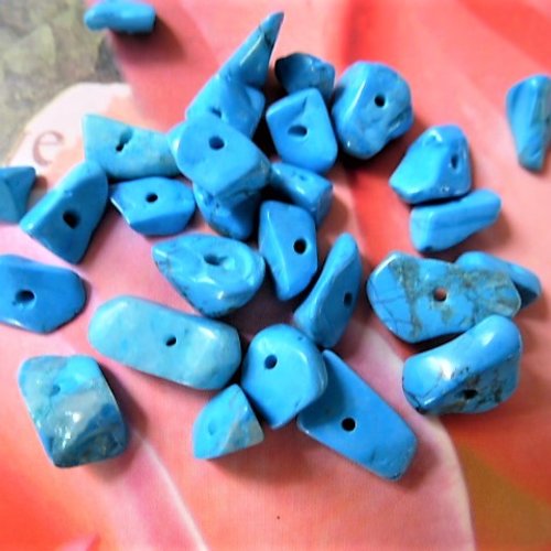 Perles chips turquoise sachet 5 gr